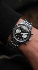 Reverse-Panda-Wristshot