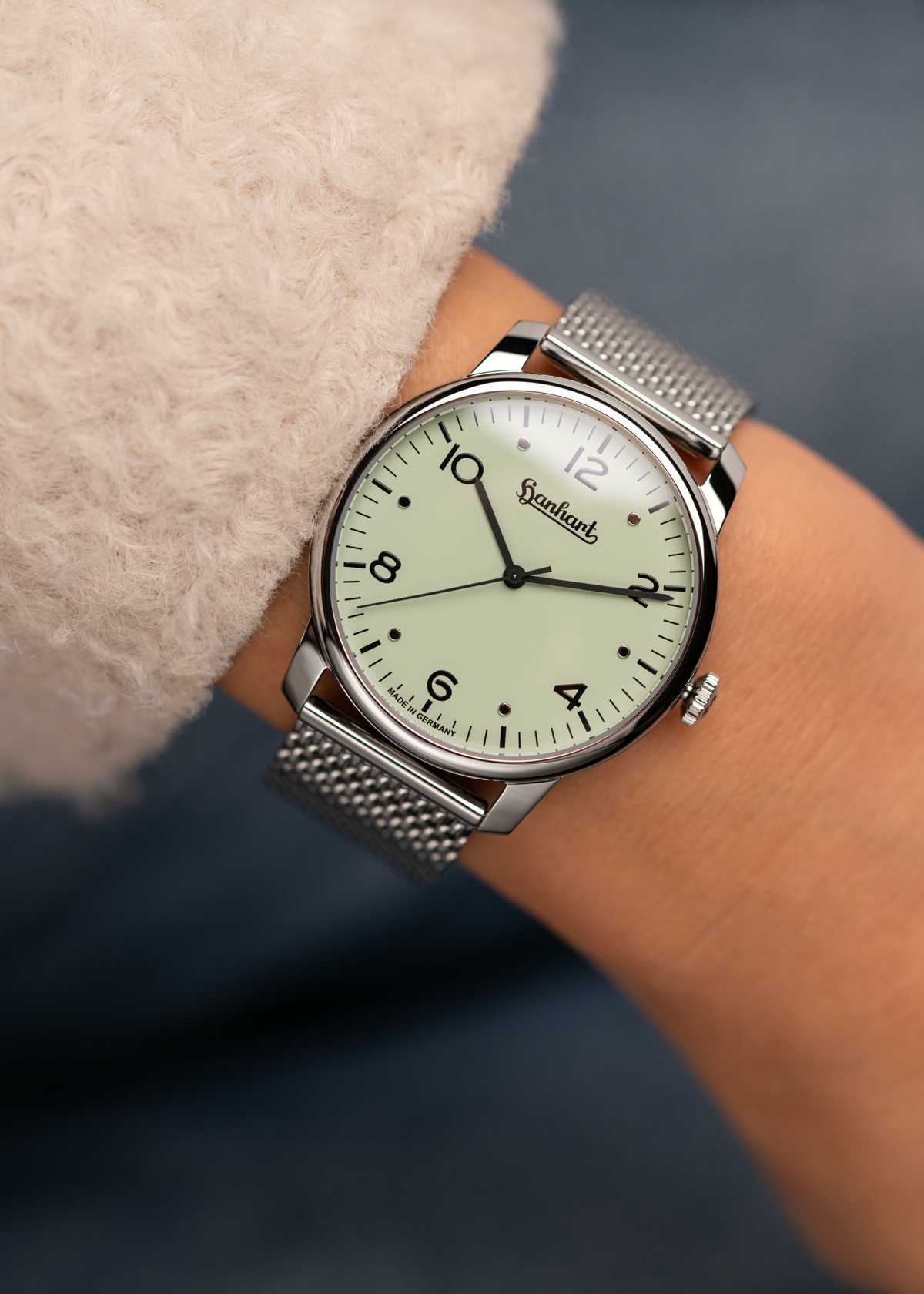 PIONEER-Silva-Pistachio-Wristshot-Low-Res PIONEER Silva Pistachio Wristshot Low Res