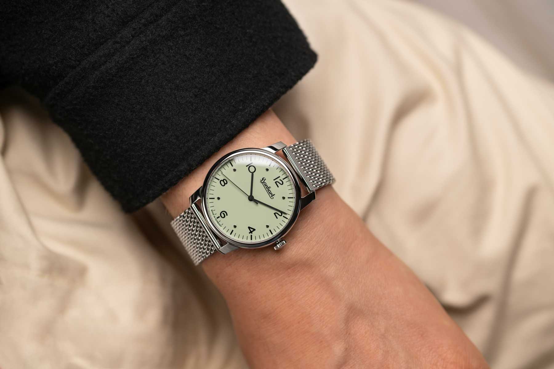 Silva_Pistachio_Wristshot_2_Low_Res-1-1 Silva_Pistachio_Wristshot_2_Low_Res-1-1